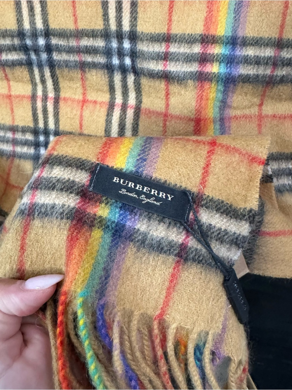 Burberry NWT Rainbow Check 100% Cashmere Scarf Made in Scotland MSRP $500+ - Picture 10 of 10